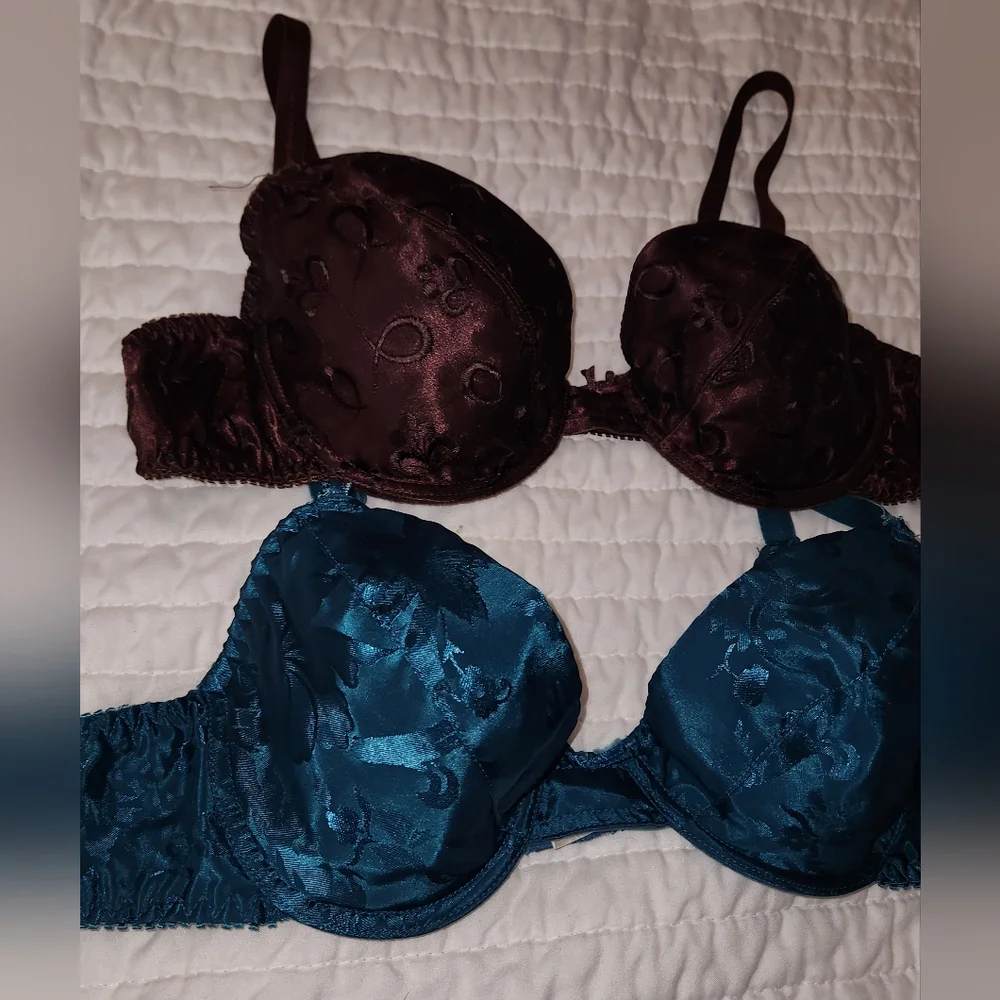 Vintage 1990s Embroidered Satin Lightly Lined Underwire Bra - Picture 12 of 13